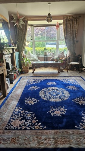Large 8x10 hand knotted - hand,