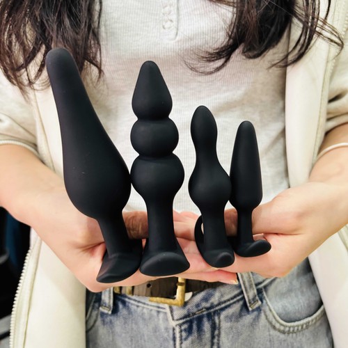 Wearable black silicone - black,
