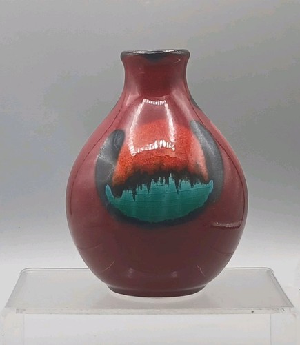 Poole pottery volcano - volcano, bud