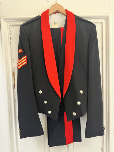 Royal artillery sgt mess - royal, &