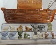 Wade Noah's Ark, Red Rose Tea