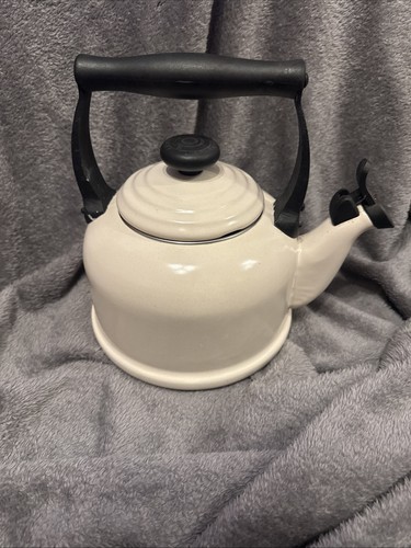 Vintage creuset cream - le,