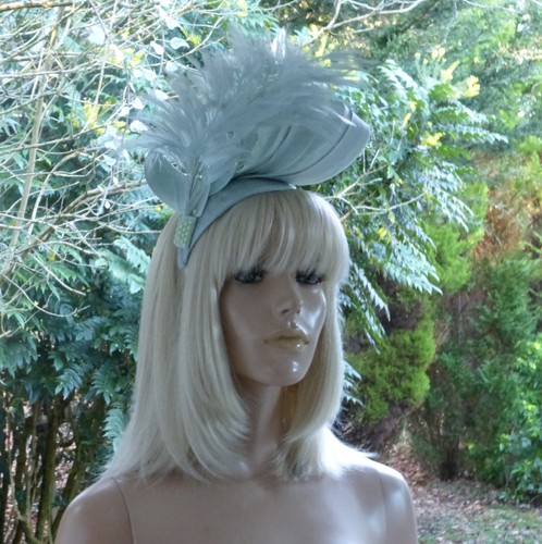 Mint green teardrop fascinator - green/teardrop,
