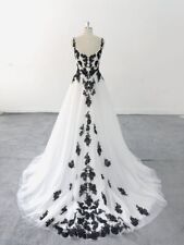 Gothic Wedding Dresses Black Lace Applique White Tulle A-line Bridal Gowns Train