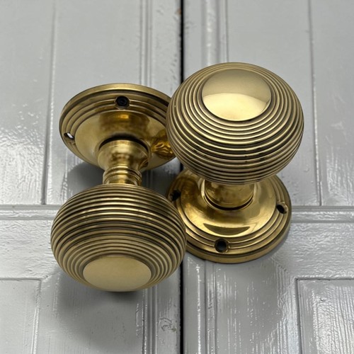 Aged brass unsprung - brass, beehive