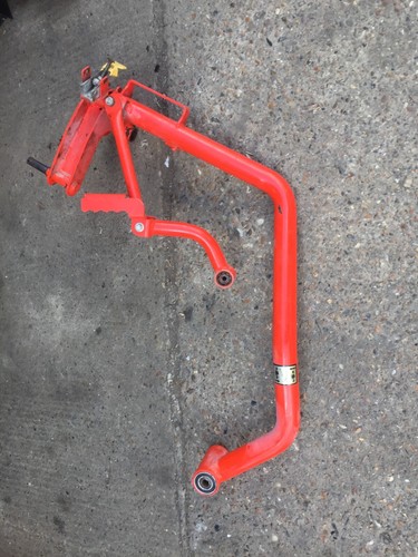 Centre deck lift swing arm - /,