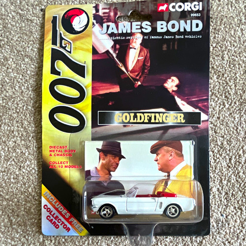 Corgi james bond 007 - james,