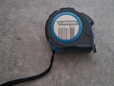 Workzone 10 Metre Auto Lock