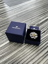 New Stunning Ladies Swarovski Eternal Flower Ring Moveable 55