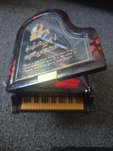 Vintage style piano shaped - vintage-style, piano-shaped