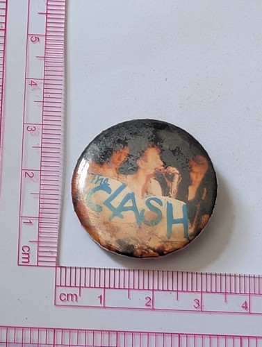Clash band pic strummer in - clash:,