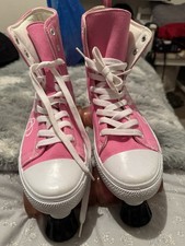 Size 7 Retro Roller Skates