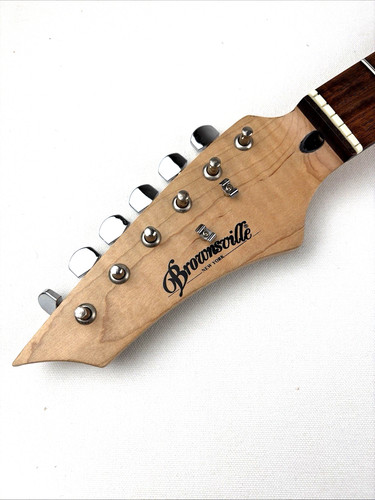 Lefty brownsville new york - lefty,