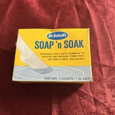 Dr. Scholls Soap 'n Soak Refreshing Footbath Softens Corns Calluses 5 Pack 1976