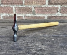 Vintage Footprint Cross Pein