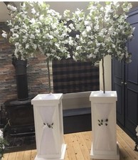 RENTAL —  Wedding: 2 White