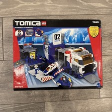 Very Rare Tomica Hypercity Rescue | please see photos | Extra vehicles included