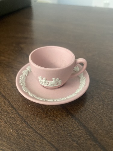 Wedgwood pink jasperware mini - wedgwood,