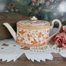 ANTIQUE ROYAL CROWN DERBY
