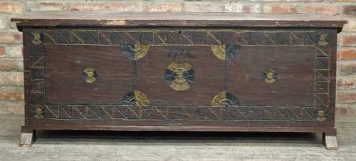 Gorgeous large antique carved - gorgeous,