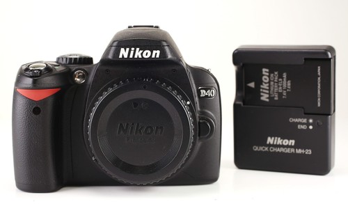 Nikon d40 dslr camera - dslr, body