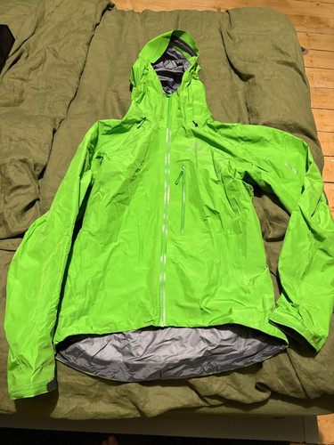 Brand new arc - new, arc’teryx