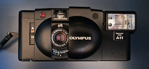Olympus compact 35mm - olympus,