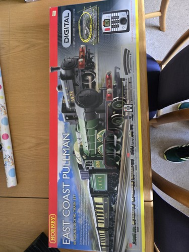 Hornby east coast pullman - hornby,