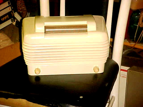 Antique radio stromberg - antique,