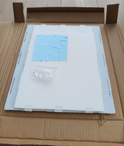 Acrylic clear display case - clear, 35