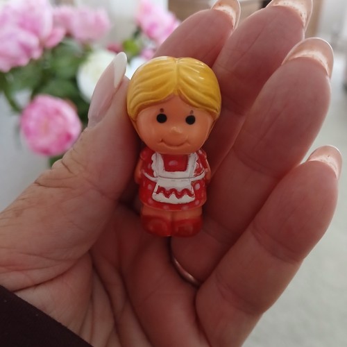 Palitoy figure the mother from - palitoy,