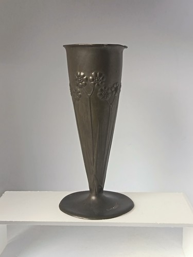 Antique tudric pewter - pewter, art