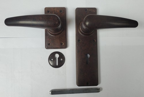 Reclaimed brown bakelite - x,