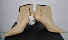 Zara Leather Mid Heel V-Shaped