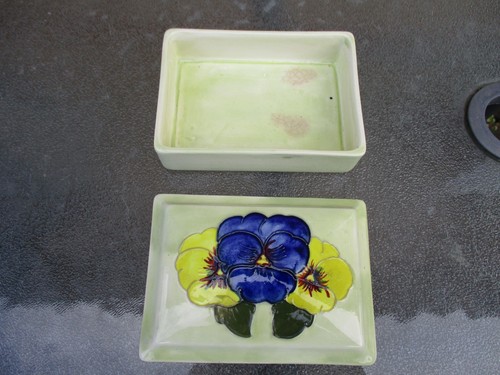 Moorcroft pansy nouveau - ,