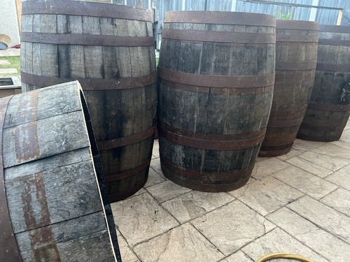 Oak whisky barrels water - whisky,