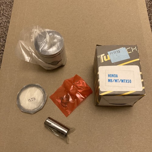 Honda piston kit - honda,