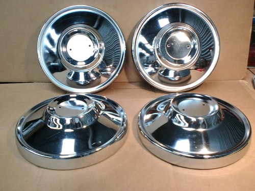 Jaguar daimler hub cap - daimler,