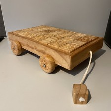 VTG Wooden Wagon on Wheels