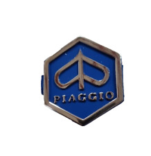 ukscooters VESPA PIAGGIO HORNCAST HEXAGONAL BADGE PX EFL T5 PLASTIC BLUE NEW