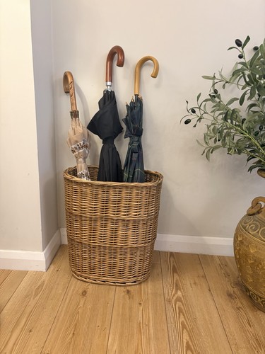 Large oval woven wicker - woven,