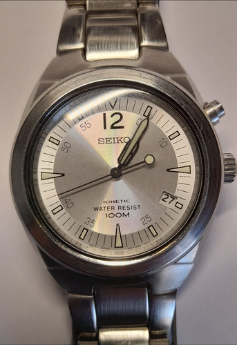 Seiko kinetic silver - silver, dial