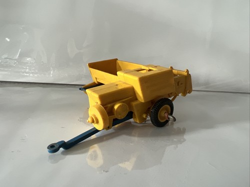 Vintage 1978 britains farm - vintage,