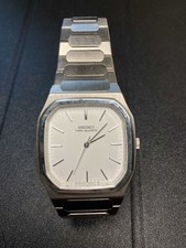 seiko mens watch vintage quartz