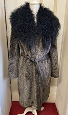 PER UNA Speziale Afghan Coat