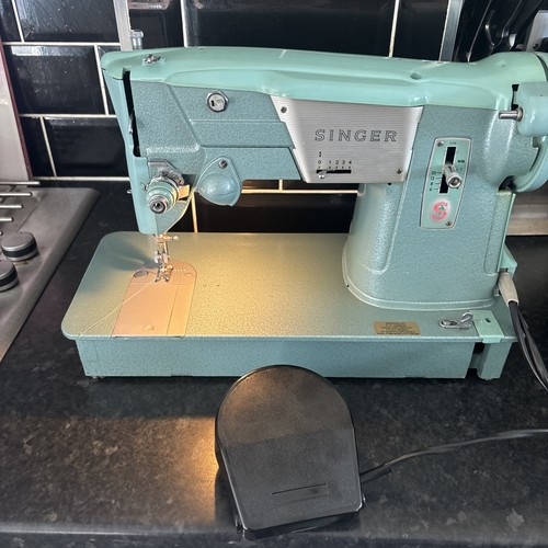 Singer vintage sewing machine - singer,