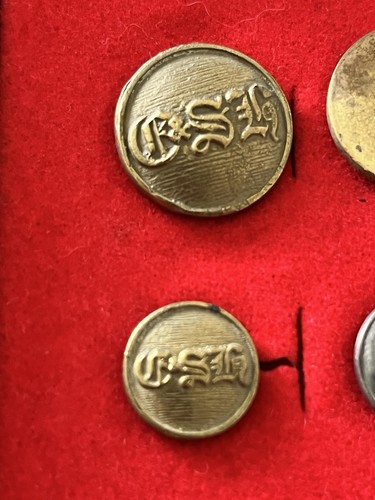 Hunt livery buttons essex - livery,