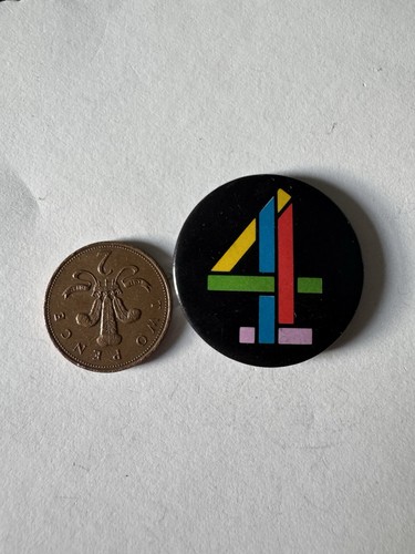 Vintage 90s 00s channel tv - 00s, 4
