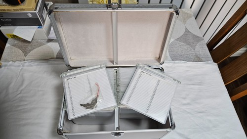 200 dvd storage case - dvd, with