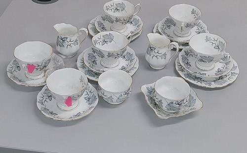 Vintage royal albert bone - albert,